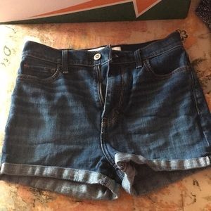 Hollister high waisted shorts